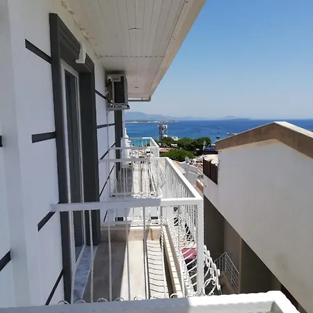 Cicek Aparthotel Didim