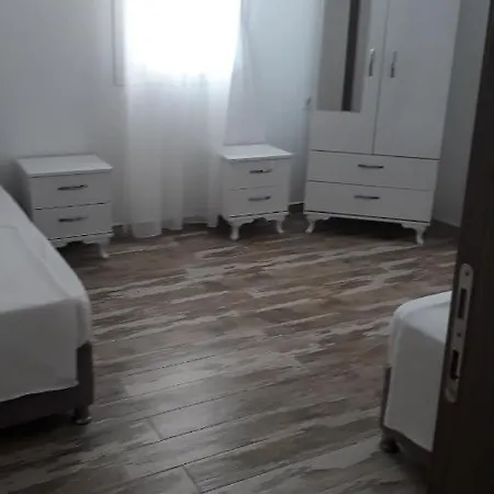 Cicek Lägenhetshotell *