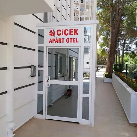 Apart Otel çıçek *